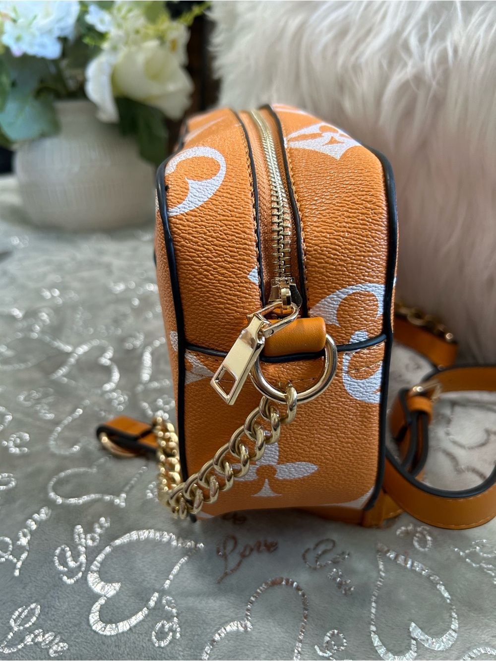 NWT Classic Fashion Monogram Crossbody wi/Gold Chain & Matching Wallet, Orange - Picture 6 of 11